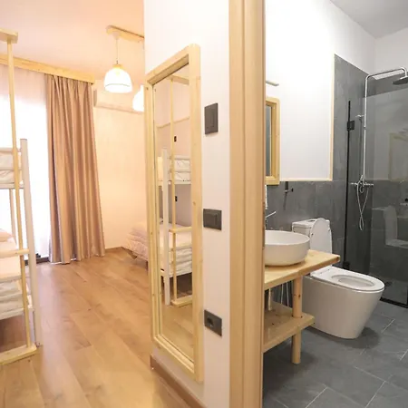 Nidum Harmony 3* Tirana