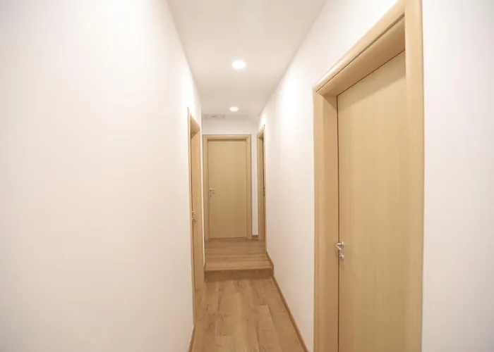 Nidum Harmony 3* Tirana