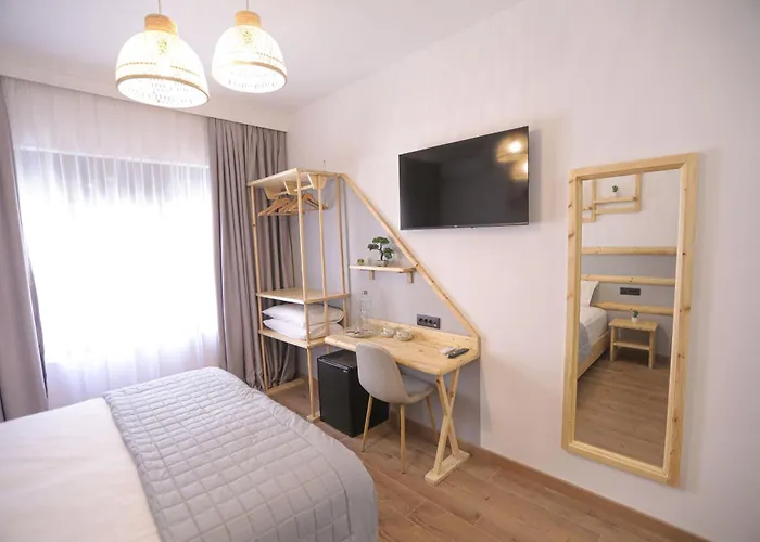 Nidum Harmony 3* Tirana